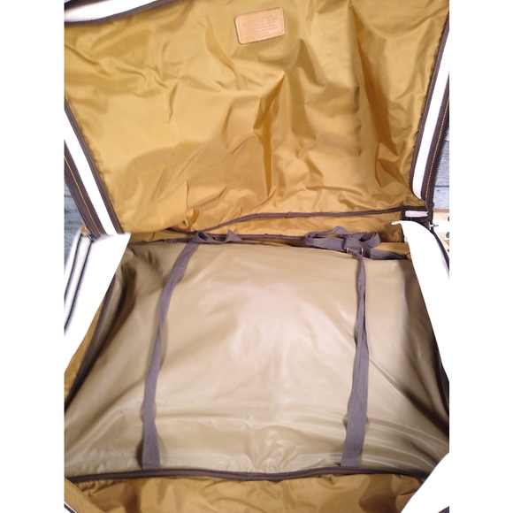 Vintage 1990's Hunting World Full Size Leather Travel Bag Suitcase - Picture 12 of 16